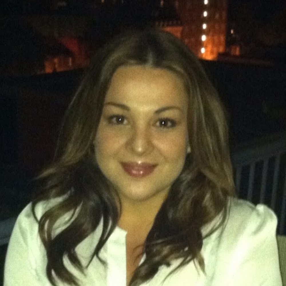 Meet your Posher, Heela